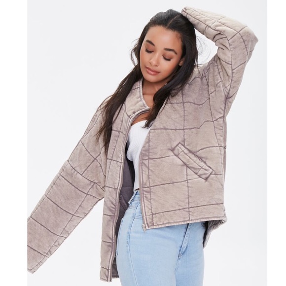 Forever 21 Jackets & Blazers - Forever 21 Quilted Zip-Up Jacket - Size Small